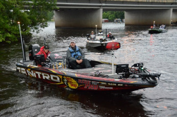 9FDD4476-873B-41BC-A3EA-1B2490FE3B7C