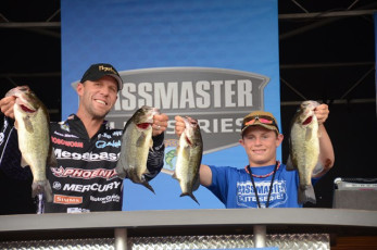 A0560578-3203-4E31-86AB-3B07461FC372