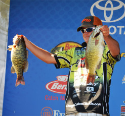 A0709881-5337-4059-81AB-19D76B79D545