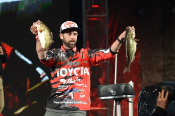 A0C205BB-7017-401C-9CE7-2901EADE6CC9