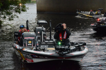 A0CC1CD5-6A0A-4E51-8E25-EF8E0BF6581C