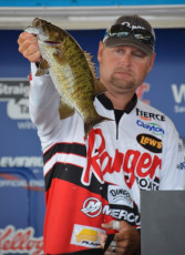 A1484D81-813B-4D5E-9259-40115E6543EE