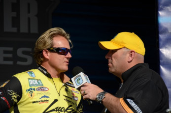 A186CB3C-D5D4-4A1C-8847-D3780219BC11