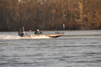 A3533357-07A9-40B5-96E6-CCC3CF0D8E9F