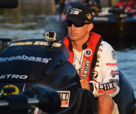 A38029E0-8655-418E-AEE8-F58A5E7B965D