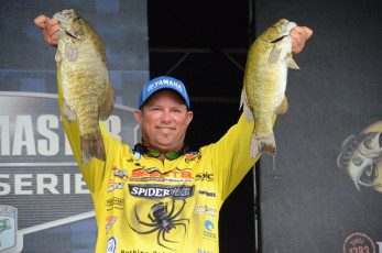 A45392AE-87EC-4944-A75F-859656DD4ADC