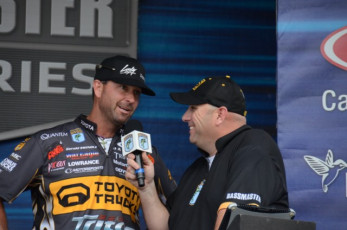 A51FEB6B-A8C2-4A3D-B4F6-B719C201CA8B