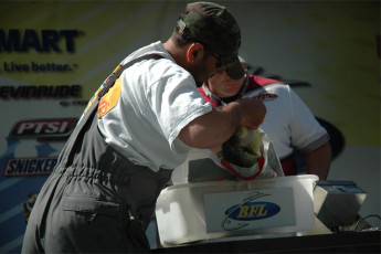 A5A15FB2-A324-41F9-A452-7068836E03C9