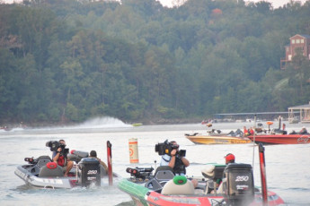 A6714AC2-81B1-413A-8603-A40104F69724