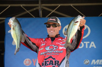 A6D1DA9E-599D-4C3E-A606-99E97FF64BC4