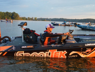 A712F0A7-6594-41A3-8FD4-CFCBA5DD62B2