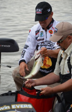 A7660B2C-2FD7-4718-BEEE-9CF77F9952FD