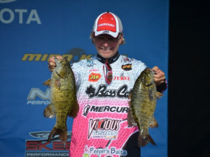 A8923CCC-C6E7-4D93-8A1D-80BD0DD72A4E