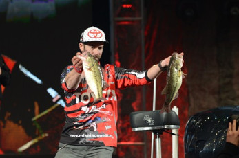 A912FF1A-0BFF-4236-9378-10313E3FA43D