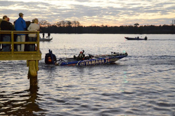 AAA359D8-081F-404C-96F5-44AA502B230A