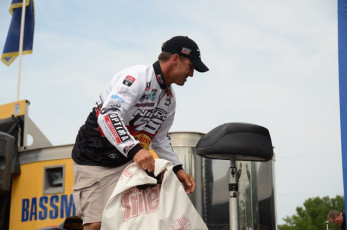 AAF423EC-861D-4777-9D9F-BE2A176AE01E