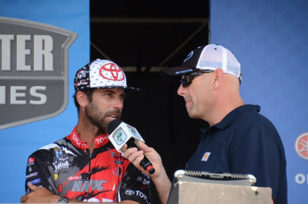 AB0EE428-D3CA-40DD-AF8C-A6E626F4A6A0