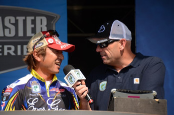 AB56DFA6-8356-4A73-9355-8F23093ECB3E