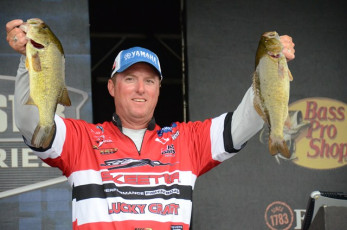 AB71CEED-B46B-42B5-87F8-4452FB640716