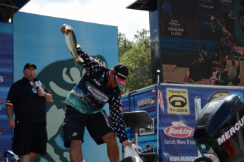 AC335565-1B67-46D4-94AF-ACA6D382AF8D