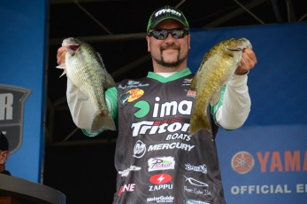 AC3ADE61-9A86-490F-B27F-FDA180EA6F74