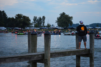 AC9AE041-F2B0-43DA-AEBC-5A15AFD3A9DE