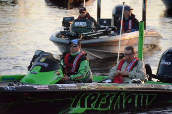 AD073A4B-9DAC-4D95-AB8B-E10D62493F64