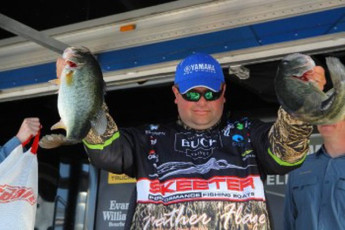 ADF8D87D-DC8E-44F8-9AC3-449BFD3BFB20