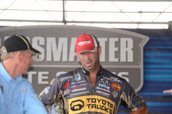 AE03764A-019C-44F8-BD66-D60A185C27C3