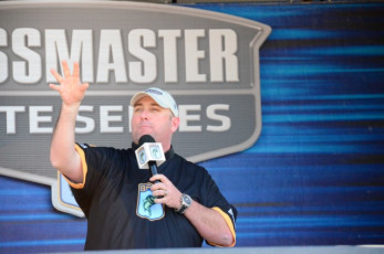 AE4DDAD2-955D-4BF7-96A6-5FD02947547A