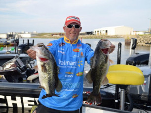 AEAE1A27-6857-4252-98DD-0CE695F5BA4A