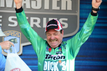 AED742E3-408B-4DCB-846C-2AFB1D115AE2