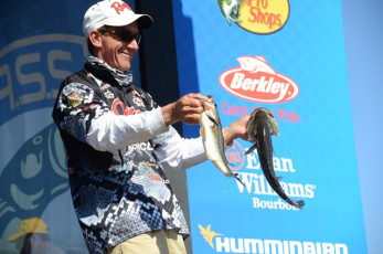 AF2DA869-7F43-4059-8F4F-C9F61BE18BDF