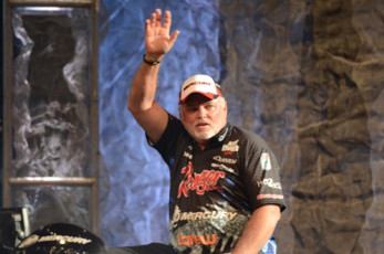 AF3EE5C8-D46C-4D73-943C-2AEFABF7F53F