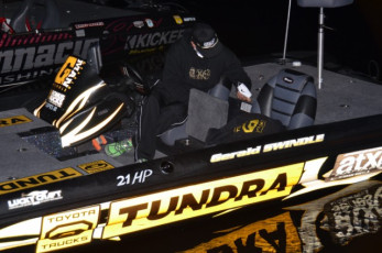 B003415E-583F-412E-BA3C-7F57CC9D7867