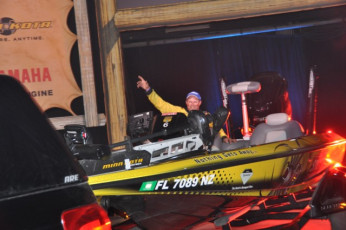 B00CB463-2CCF-4102-ADE8-872AE1A1ED7D