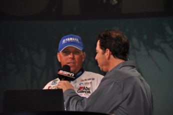 B00CEF1E-4083-4280-A87C-02D85A6168FA