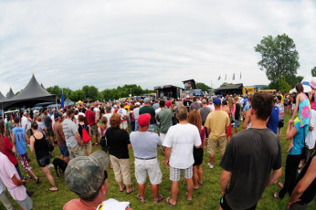 B07813D4-2F24-4833-86AD-8FA03D1196E9