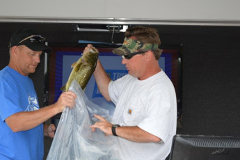 B0919F8A-7B71-4D23-9022-AD937EAAC3A1