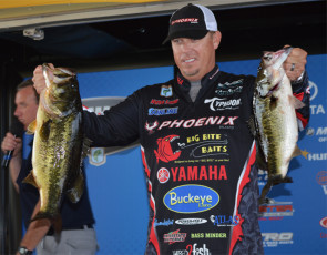 B09B2FE2-2542-4B96-BEF8-C5BB4C5557CC