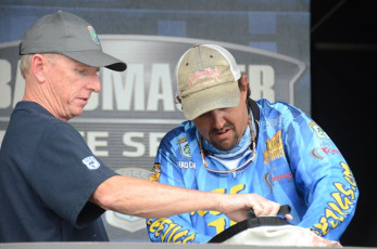 B15CFA0B-7288-4749-9E28-EF7E3708FA52