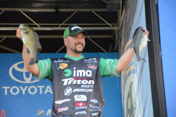 B2831FE2-B0C7-49E6-A12C-6290B68A6B00