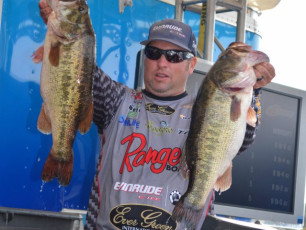 B2941D94-80E6-4977-9C78-E34BCCF5780E