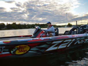 B49F8F64-57F4-4FEB-ADFF-25471F58C066