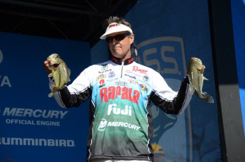 B4AD43B8-5761-4A47-8BE9-F0901F5E126B