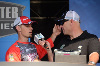 B58B35C5-C98A-40A8-9560-2DA92348B544