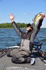 B58E54D1-49C2-4941-981D-5A96712AD47B