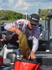 B5A13F5E-CB65-4D28-9A7A-305345A2A44E