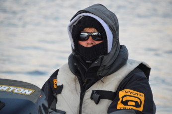 B5A8C237-811C-46B9-BAA4-20BA24BDB742