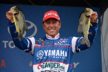 B5C854A4-344E-4C69-9D35-38AE27B6D48A